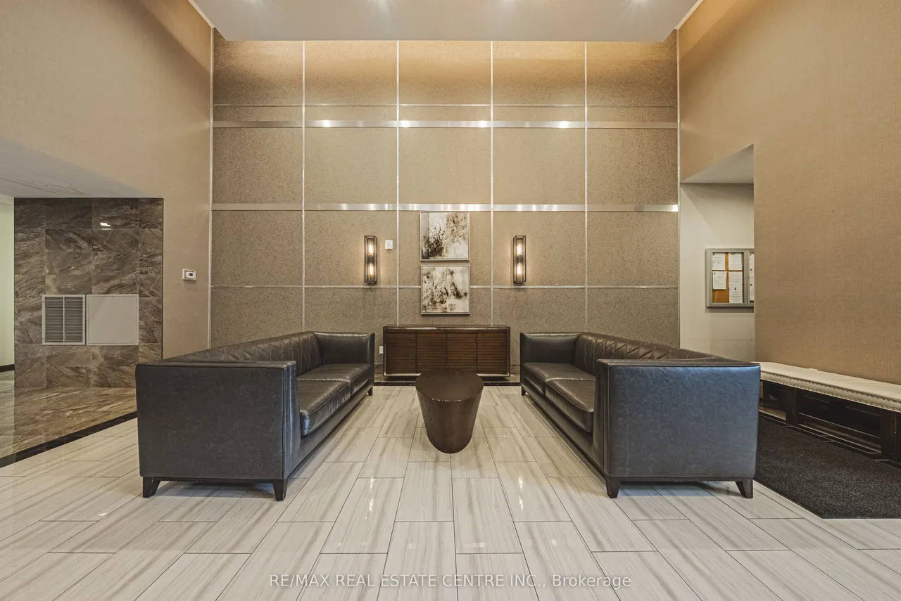 2486 Old Bronte Road, Unit 706
