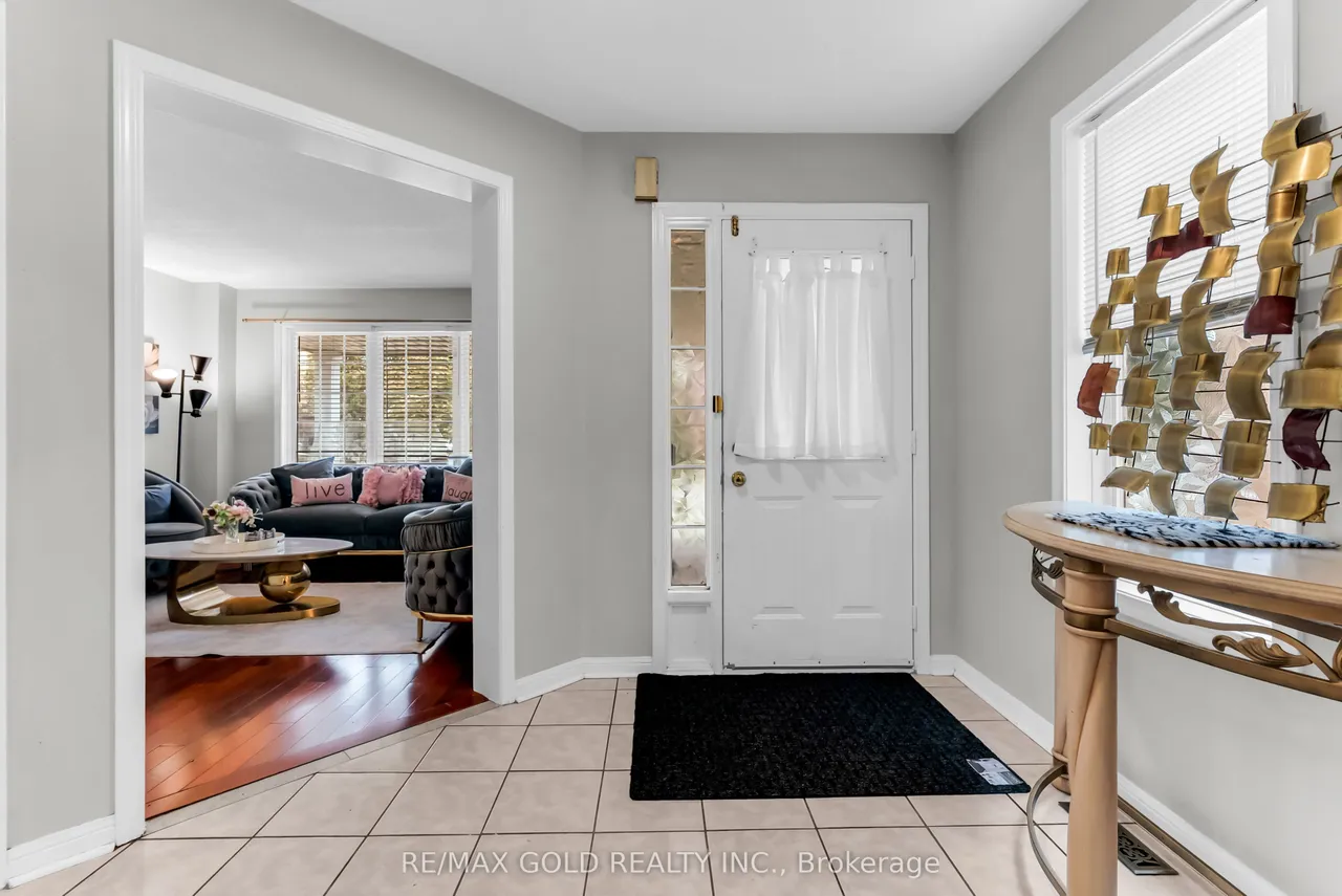 3873 Deepwood Heights — photo 3