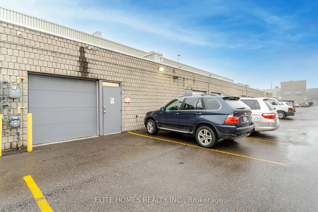 2355 Derry Road E, Unit 27 — photo 33