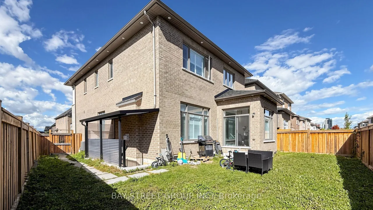 138 Zachary Crescent — photo 48
