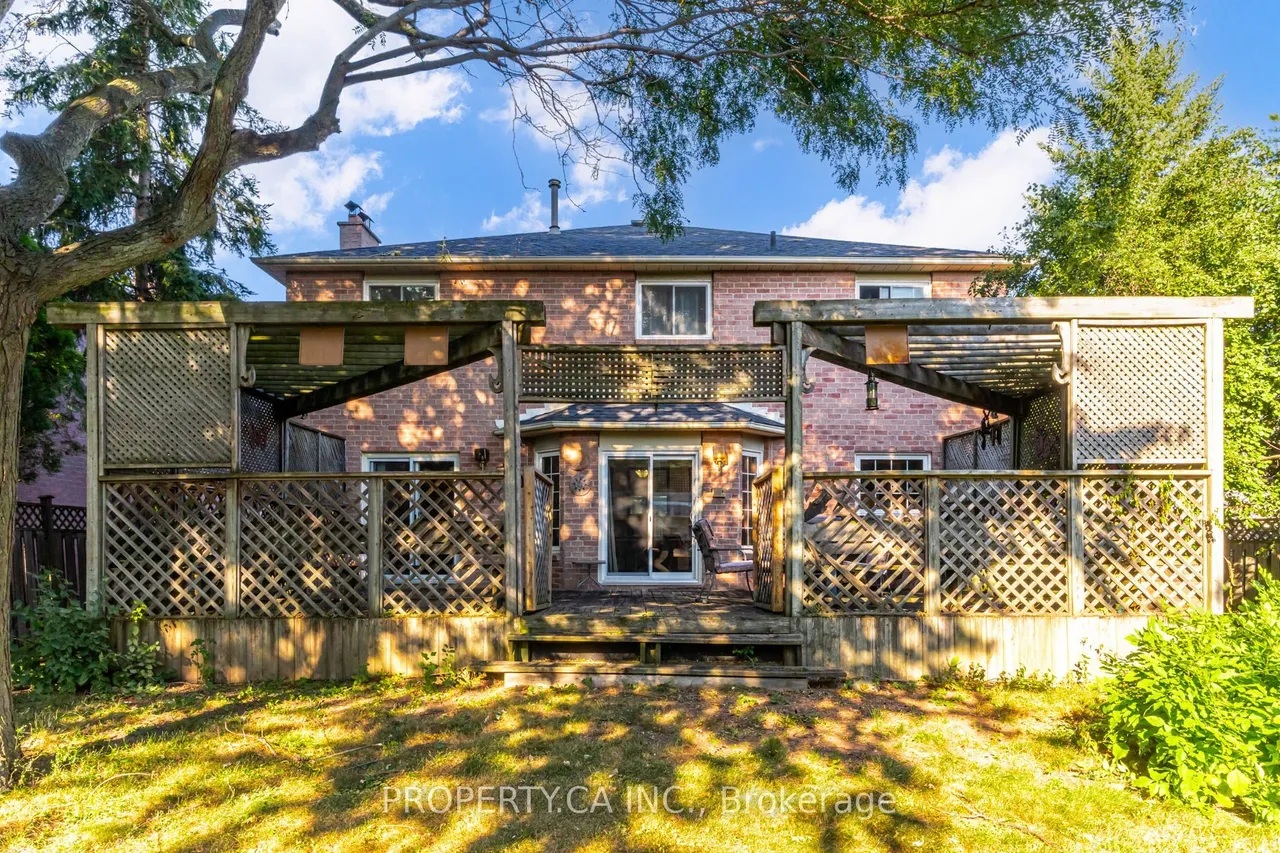 411 Freeman Crescent — photo 50