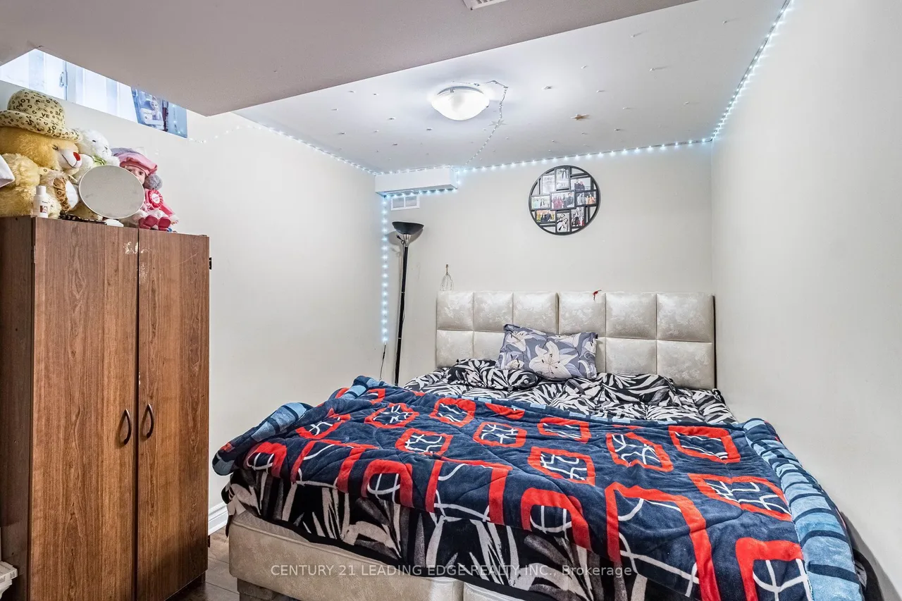 3562 Aquinas Avenue — photo 49