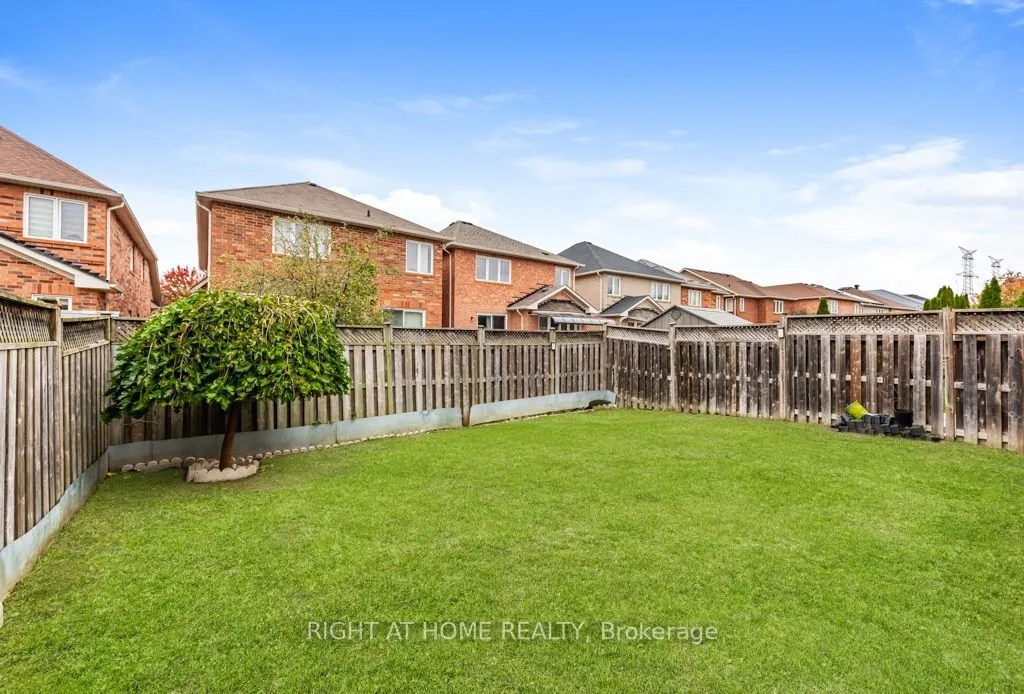 7276 Golden Meadow Court — photo 49