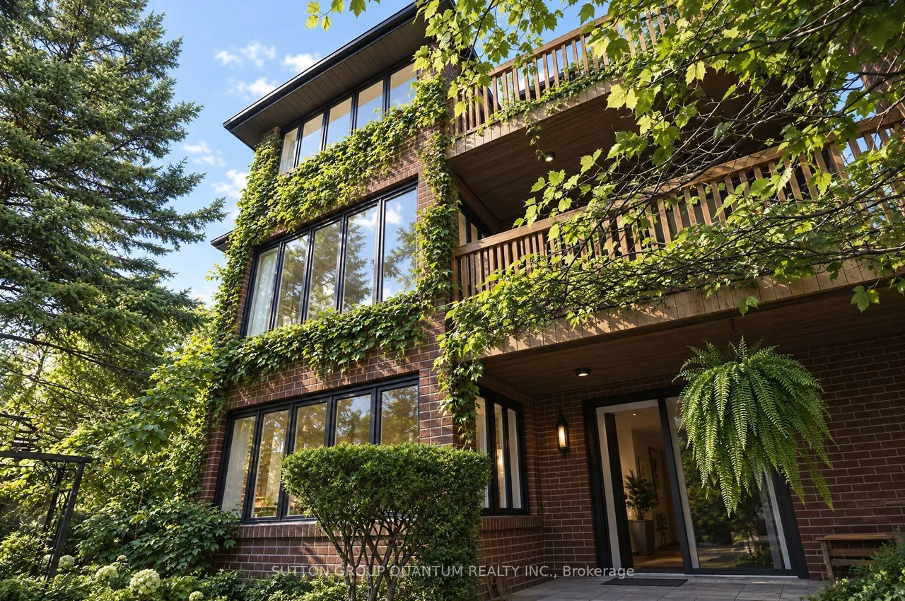5254 Charnwood Crescent — photo 2