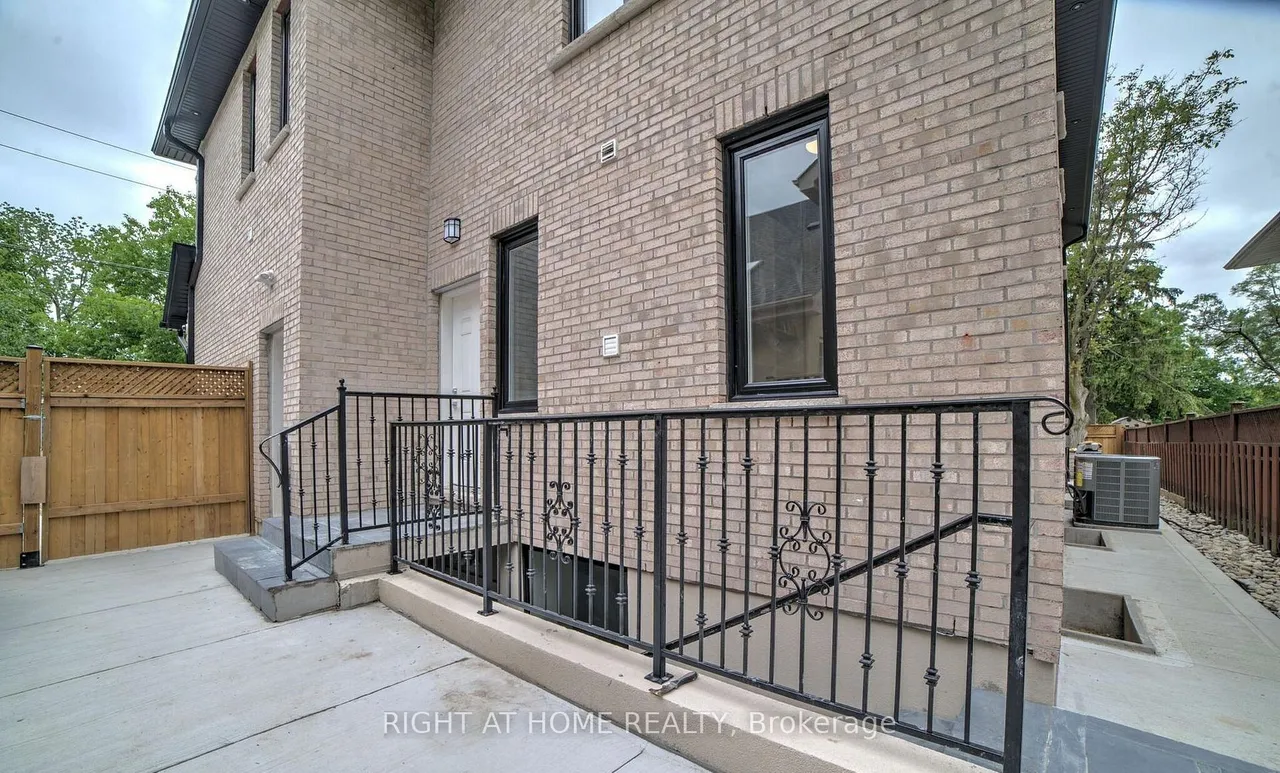 53 Eaglewood Boulevard — photo 36