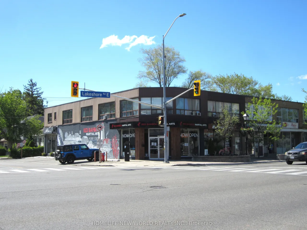 279 Lakeshore Road E