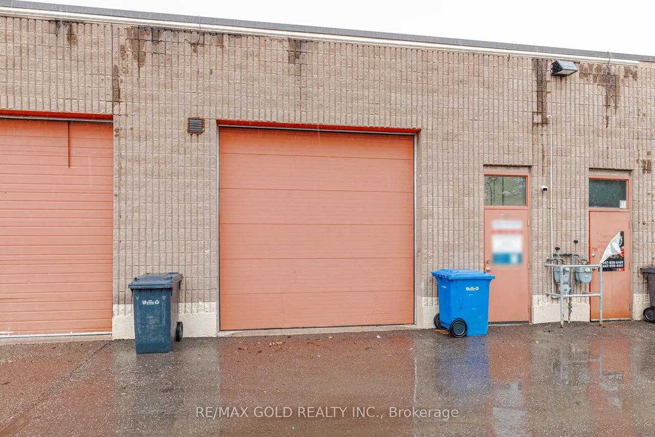 5484 Tomken Road, Unit 16 — photo 49