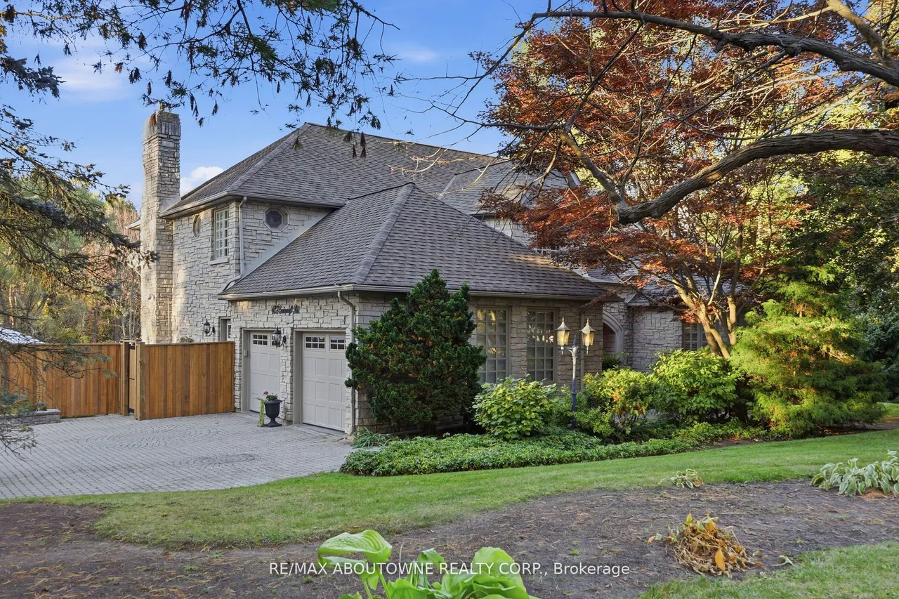 437 Cairncroft Road — photo 3
