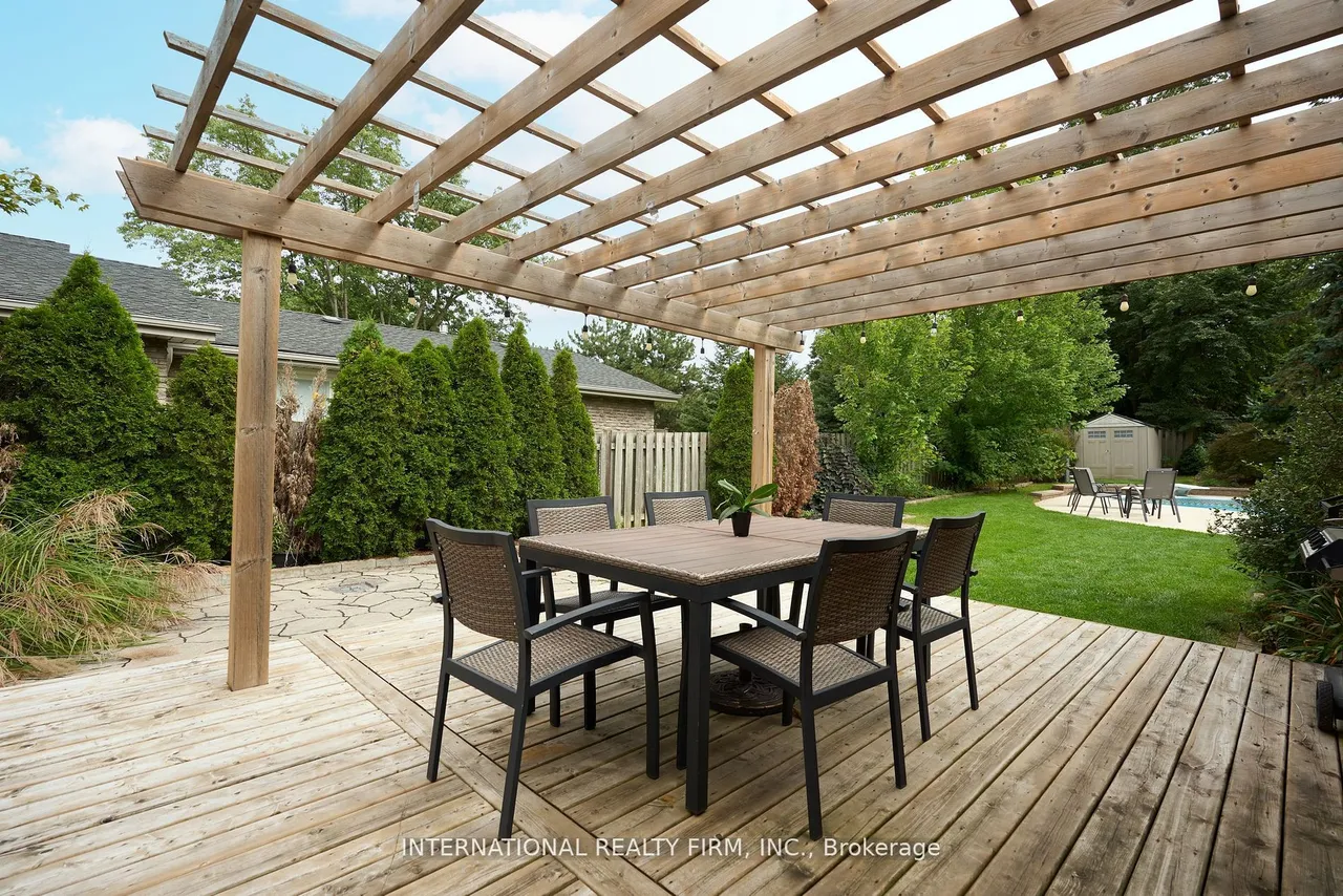 2292 Devon Road — photo 12