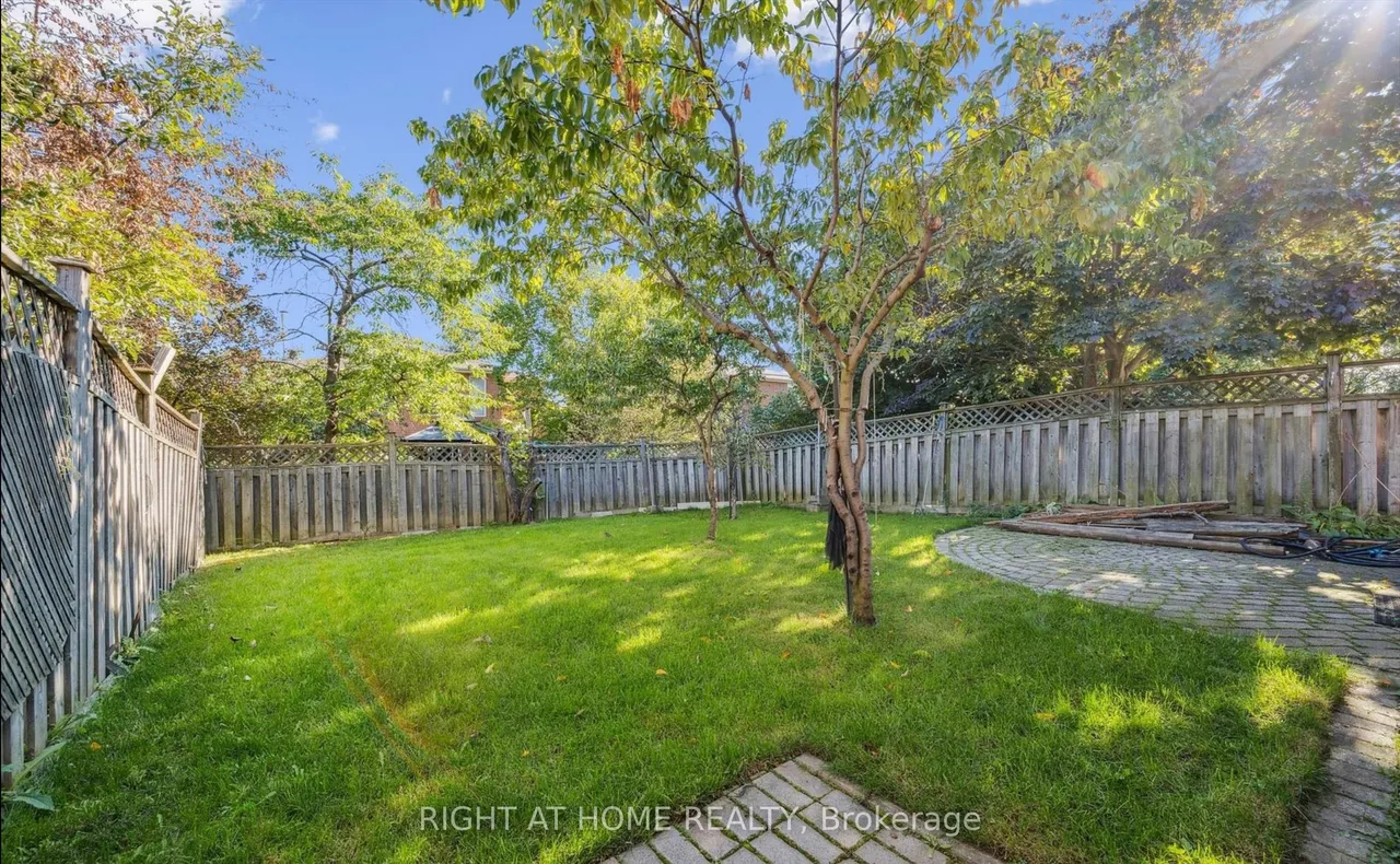 3932 Rushton Crescent — photo 29