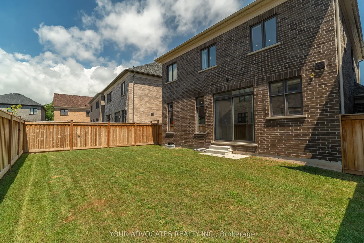 1390 Queens Plate Road — photo 43