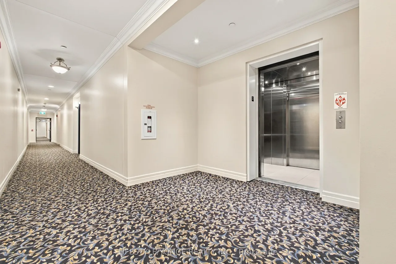 2300 Upper Middle Road W, Unit 231 — photo 31