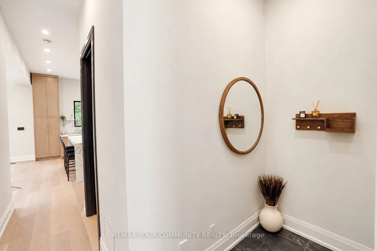 1415 Rebecca Street — photo 3
