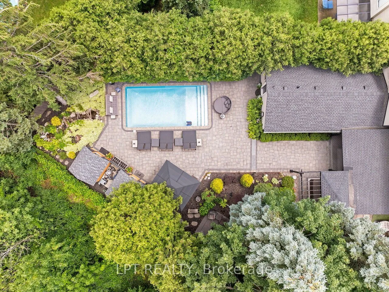 493 Tipperton Crescent — photo 3