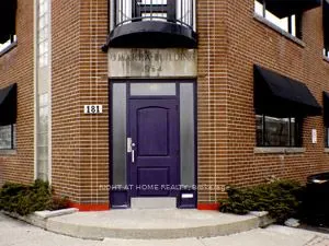 181 Lakeshore Road E — photo 3