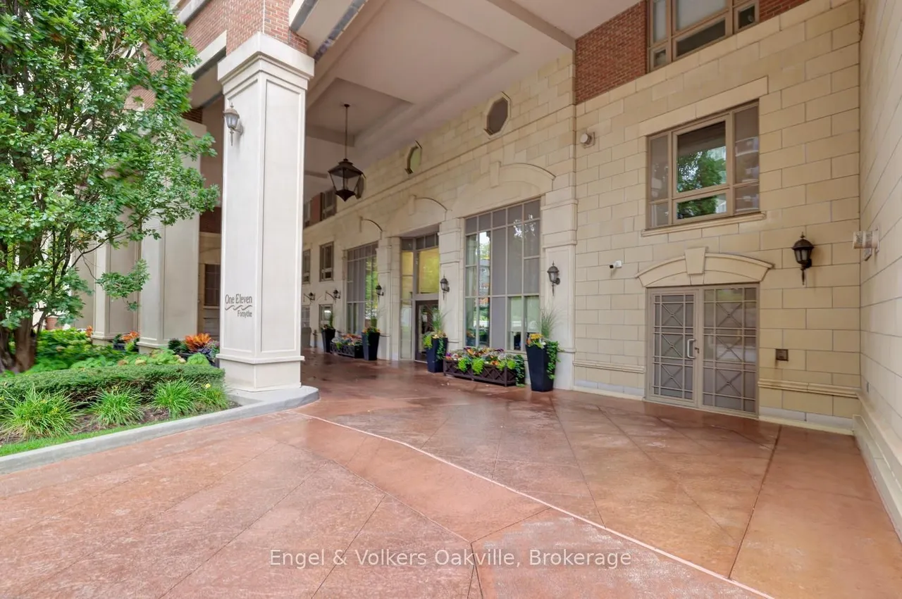 111 Forsythe Street, Unit 305 — photo 2