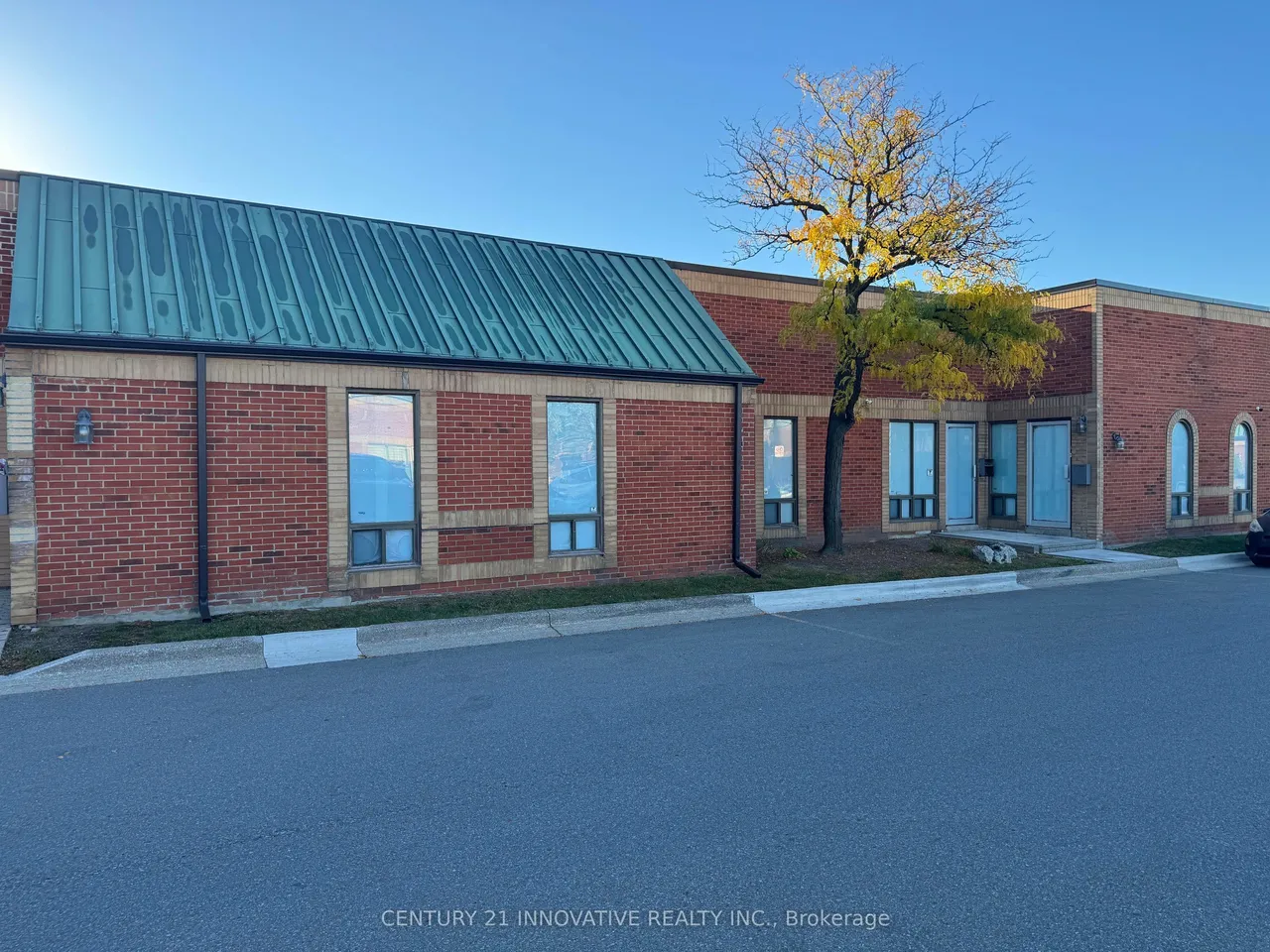 1200 Aerowood Drive, Unit 25-26