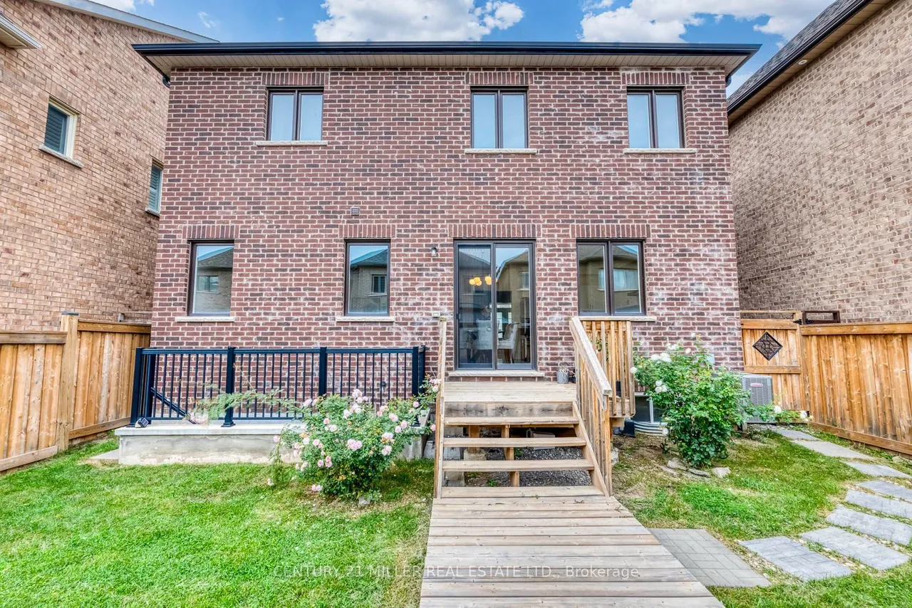 82 Merlin Street — photo 50