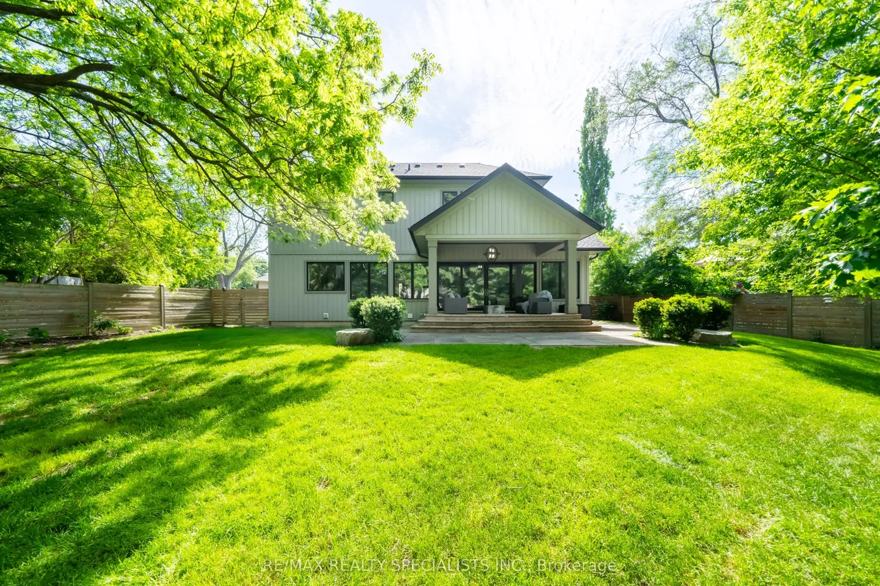 18 Florence Drive — photo 39