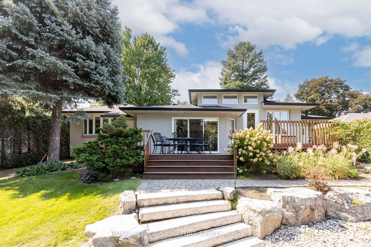 383 Maplehurst Avenue — photo 37