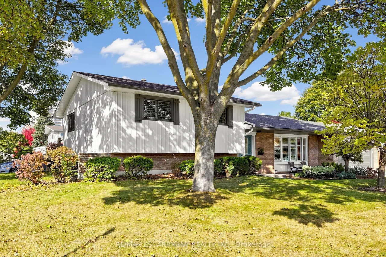 341 Lynnwood Drive — photo 3
