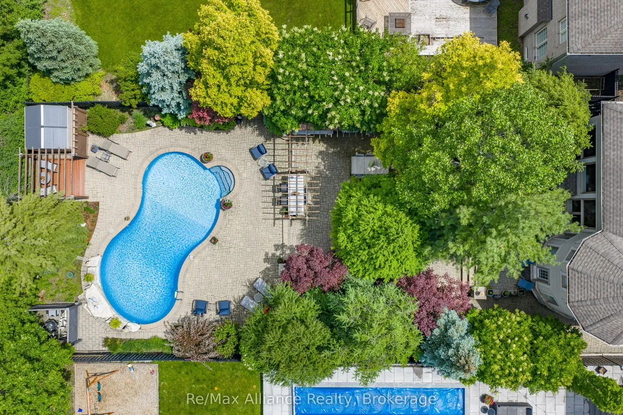 203 Burloak Drive — photo 50