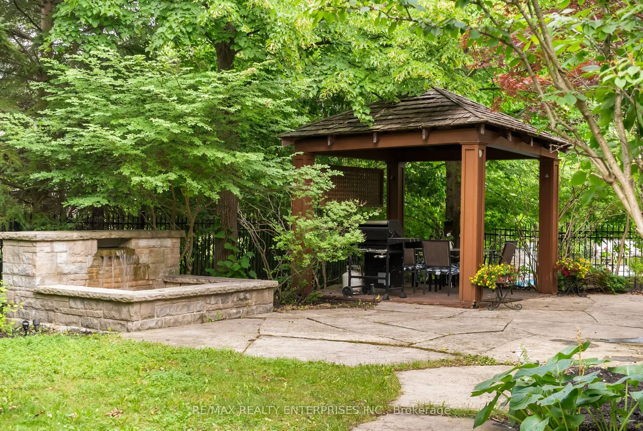 535 Canyon Street — photo 47