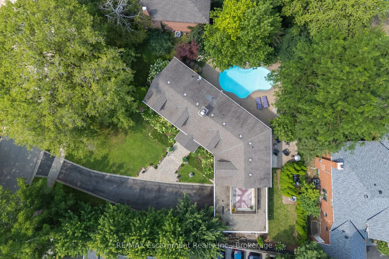 105 WHITTINGTON Place — photo 45