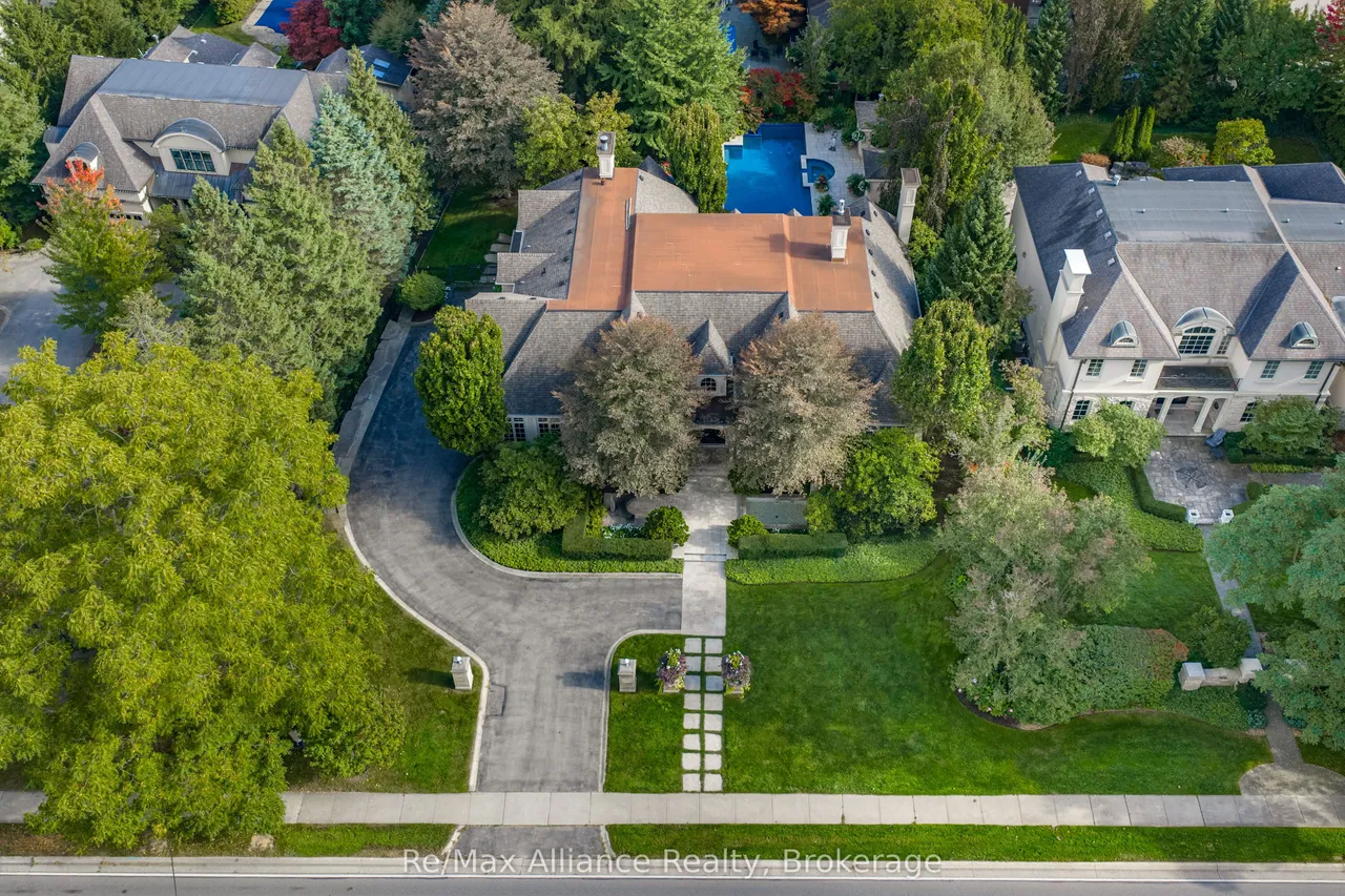 1426 Lakeshore Road E — photo 50