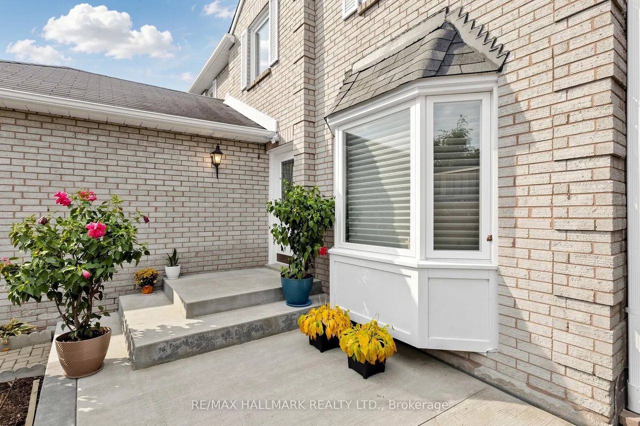 4478 Mayflower Drive — photo 3