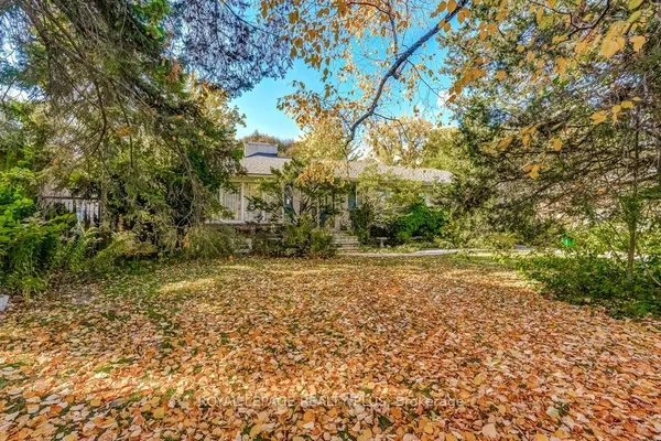 1538 Lorne Wood Road — photo 2