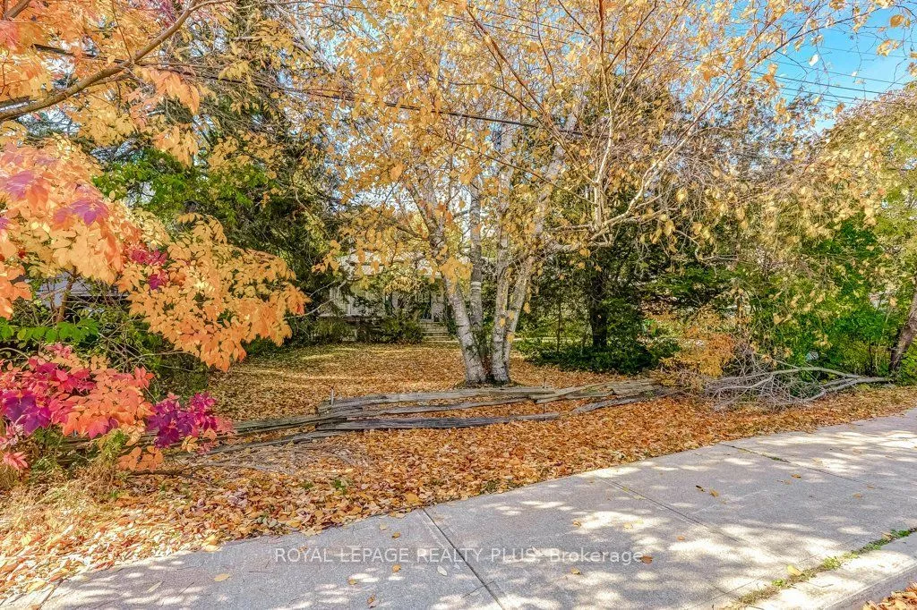 1538 Lorne Wood Road — photo 16