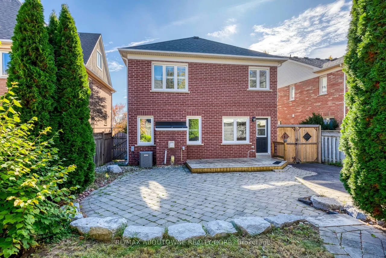 241 Lexington Road — photo 49