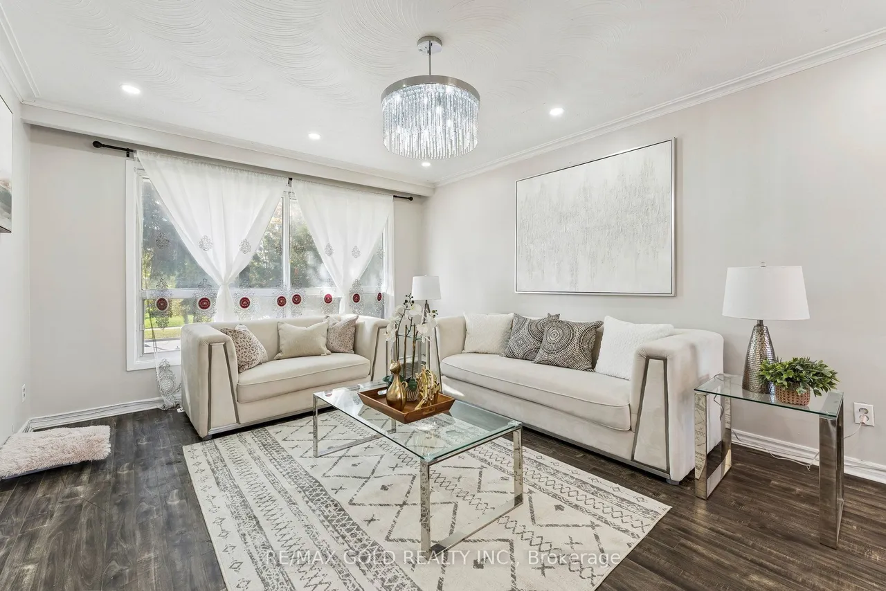 7337 Cambrett Drive — photo 3