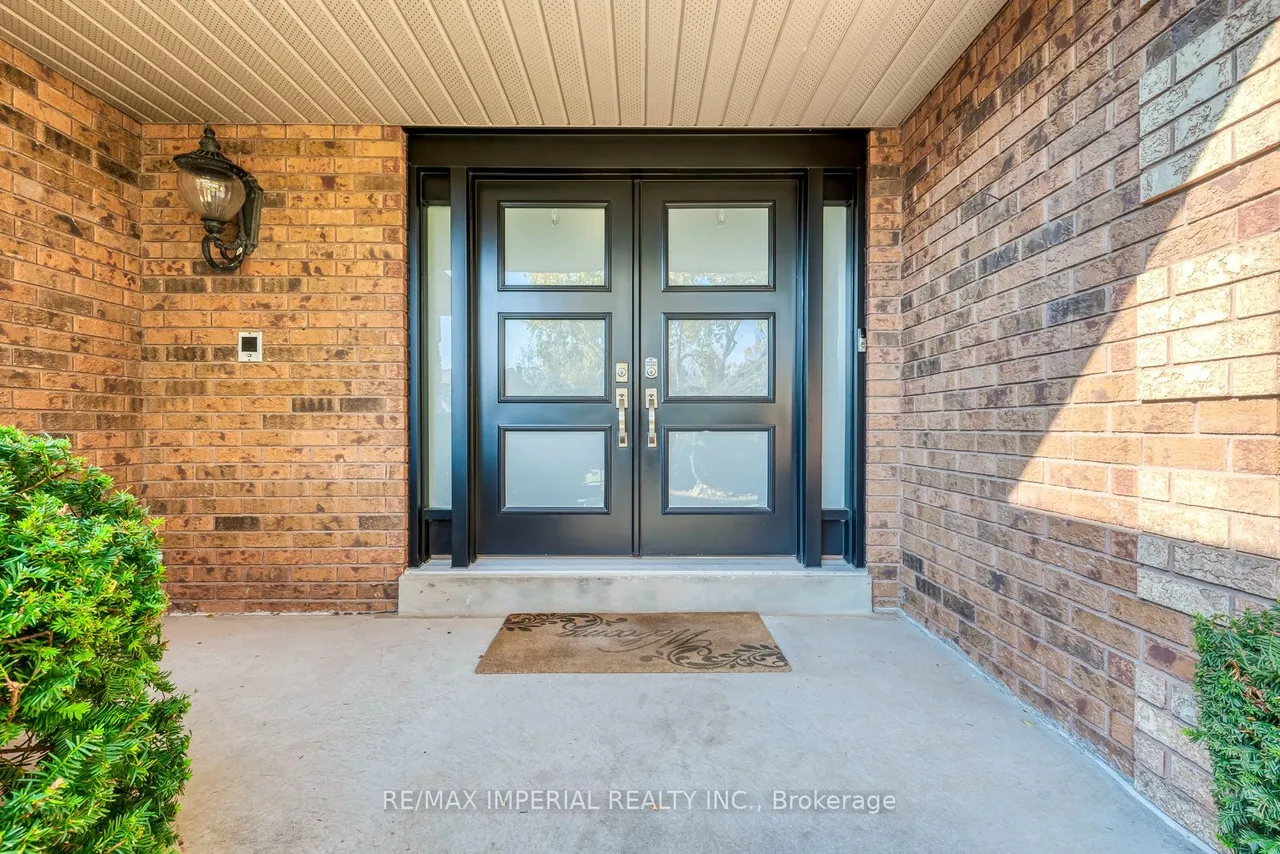 1417 Greendale Terrace — photo 2