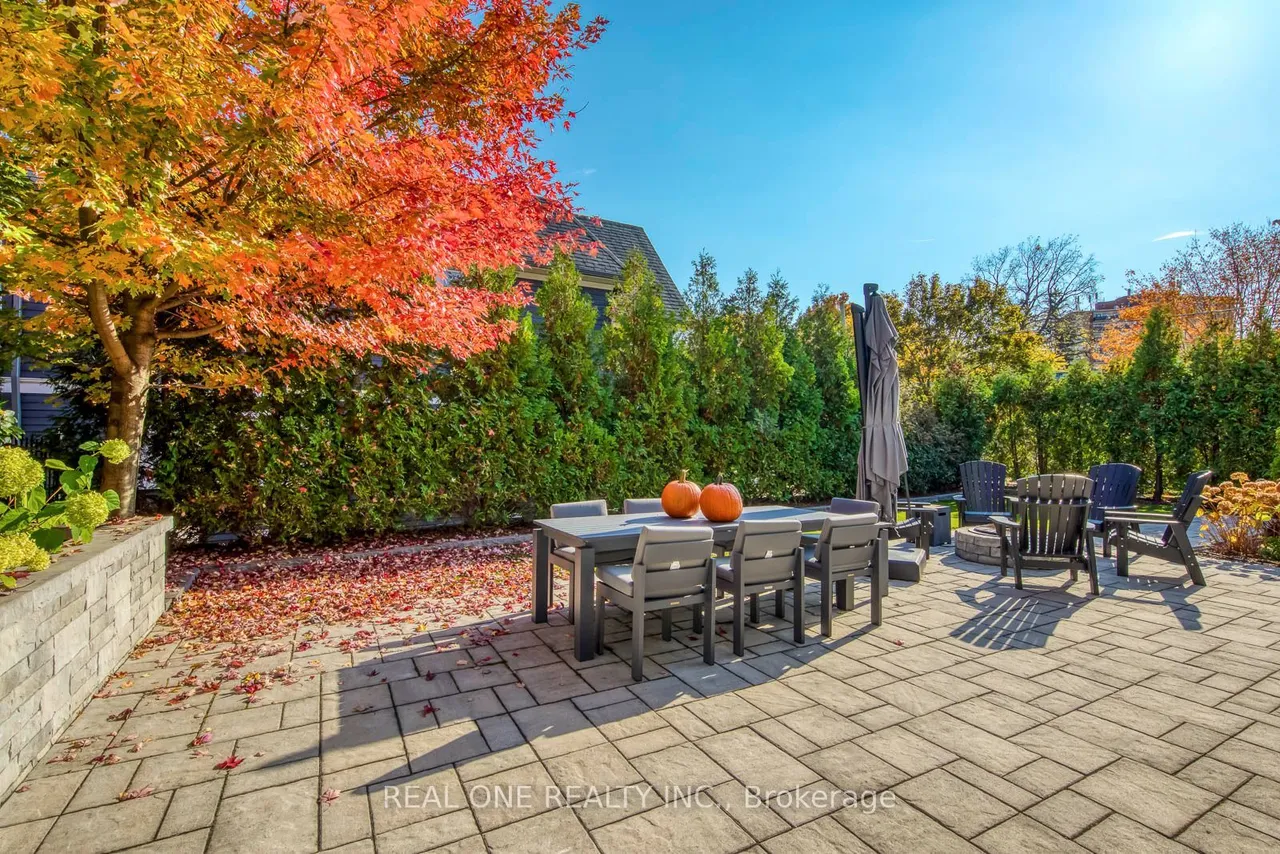 129 Watson Avenue — photo 49