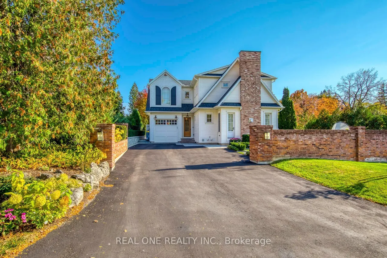 129 Watson Avenue — photo 3