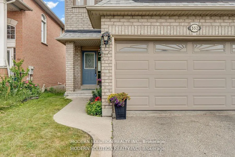 552 Wildgrass Road — photo 3