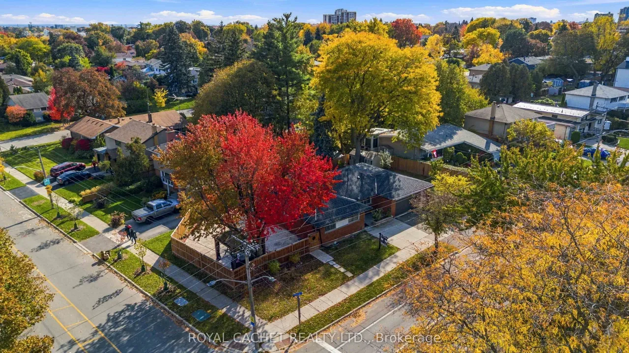 1074 Flagship Drive — photo 42