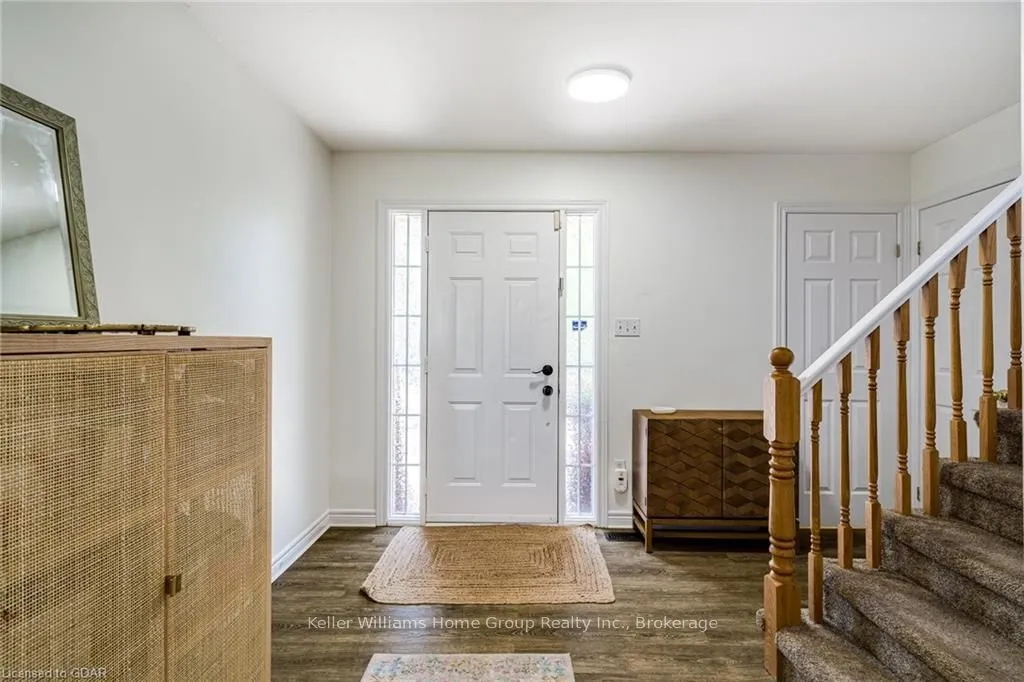 38 GRASSYPLAIN Drive — photo 3