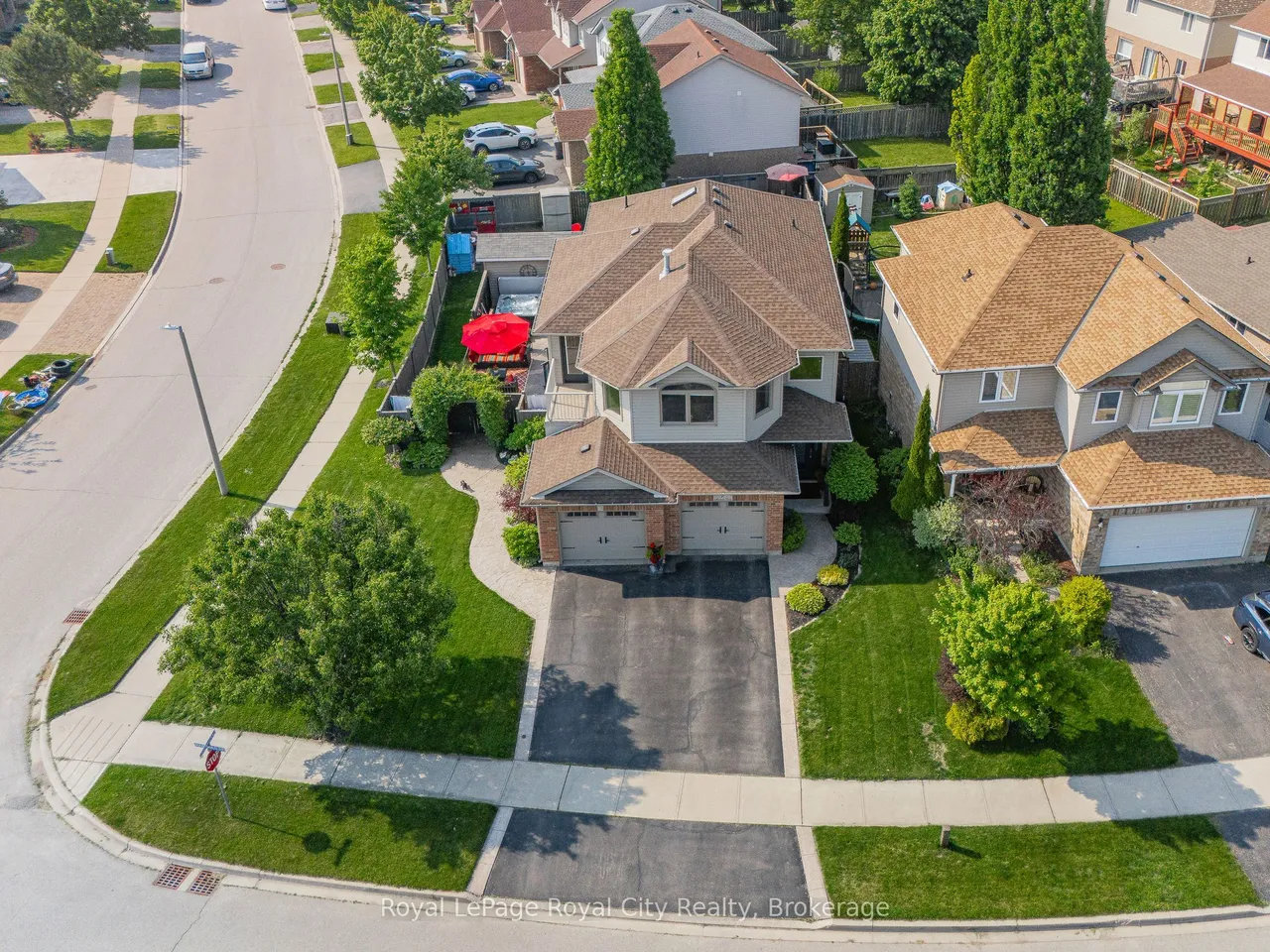 7 Marigold Drive — photo 2
