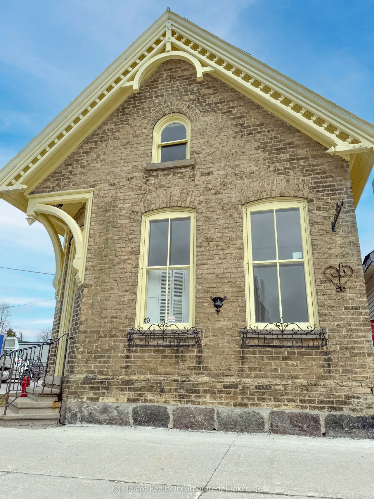 79 Albert Street — photo 3
