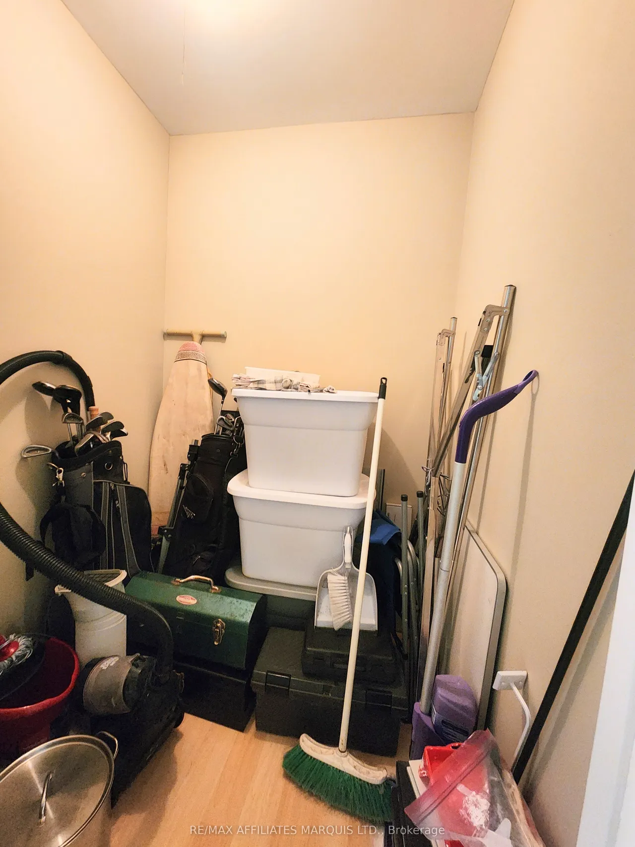 845 Kyle Court — photo 13