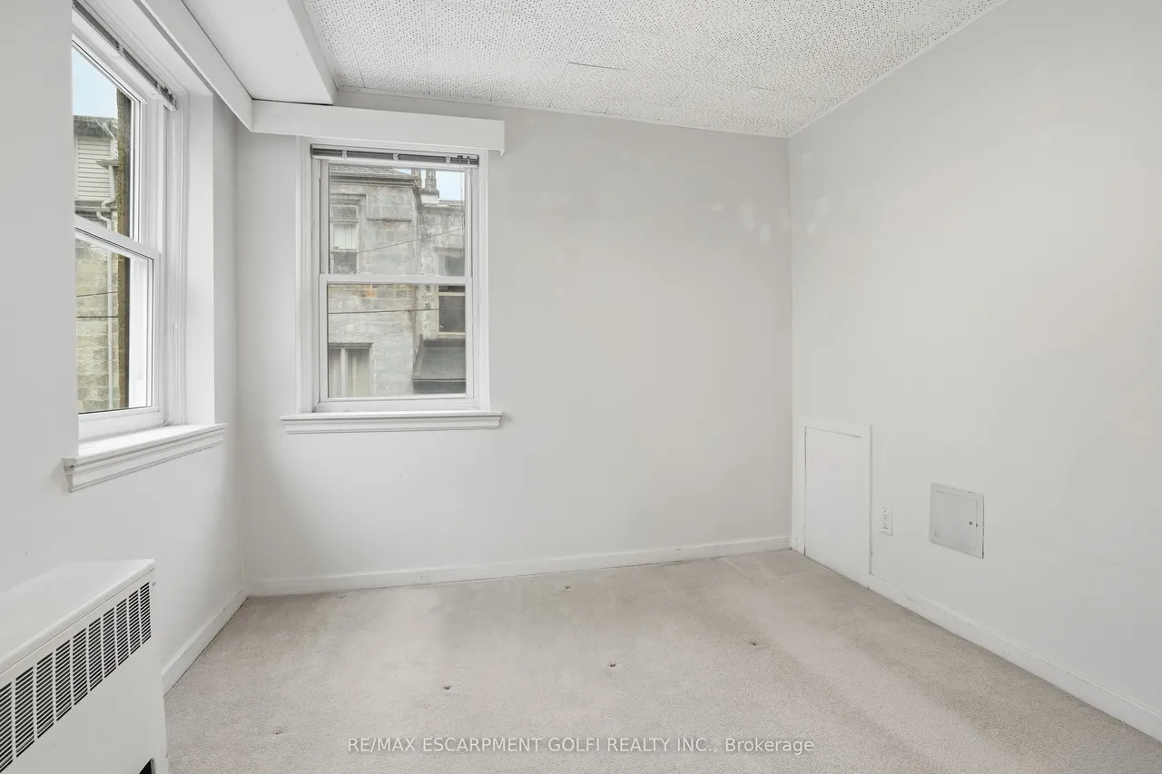 4 Robinson Street — photo 11
