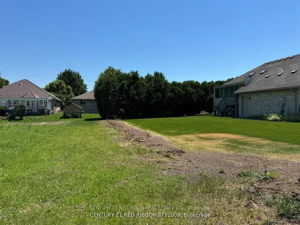483 Tanya Street — photo 2