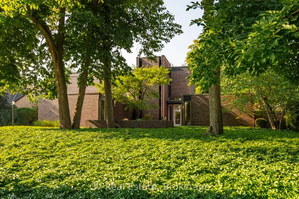 31 Auchmar Road