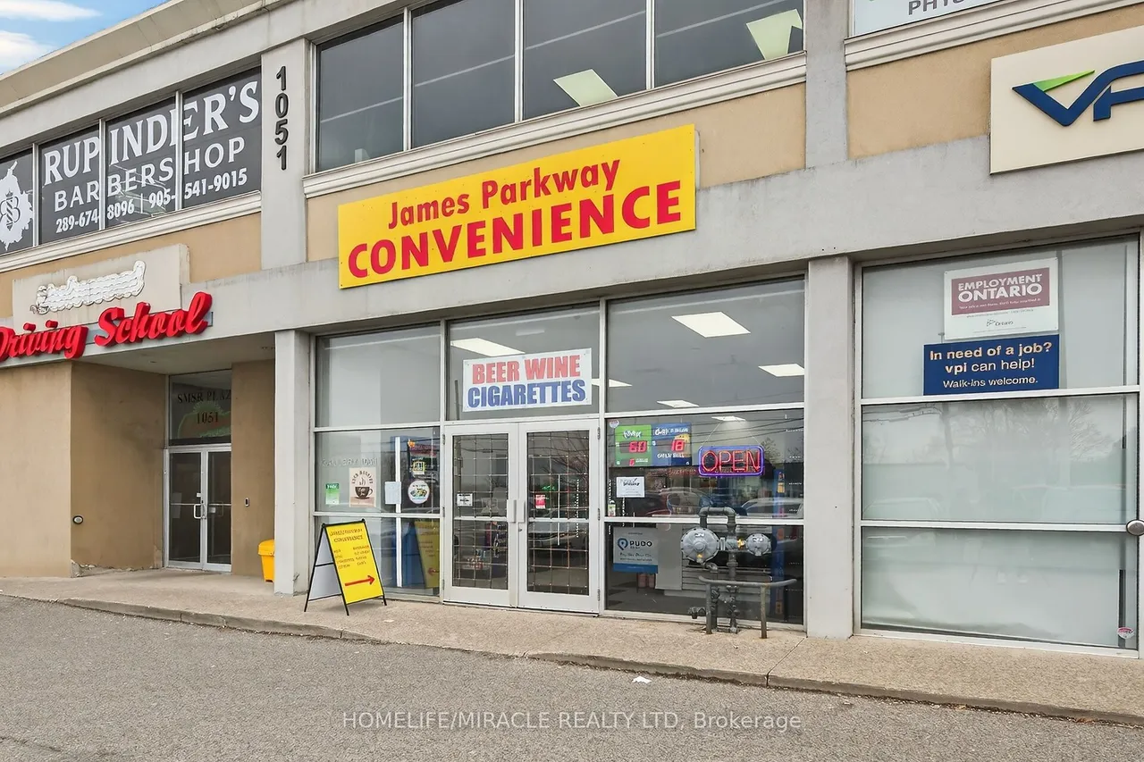 1051 Upper James Street — photo 3