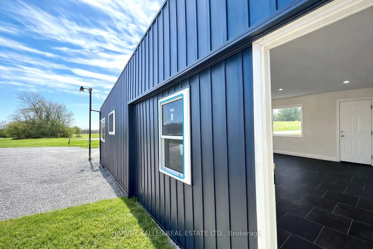 11 Melville Road — photo 10
