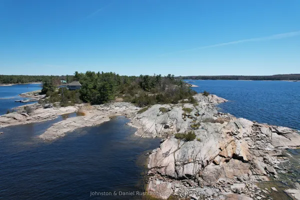 4 Island 1210 N/A — photo 2