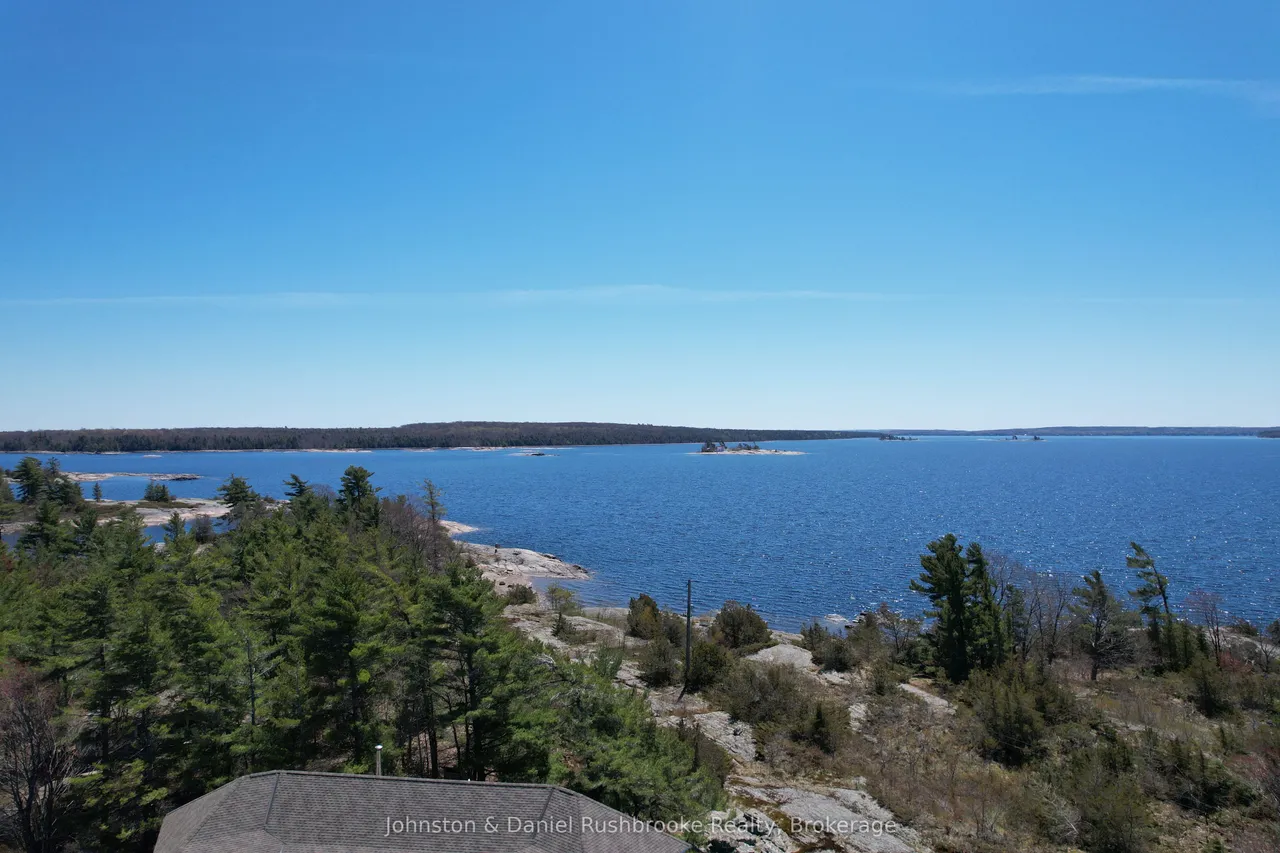 4 Island 1210 — photo 6